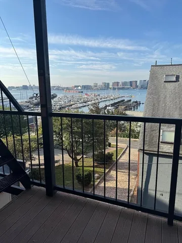 $2,400 | 187 Webster Street, Unit 3, Boston, MA 02128