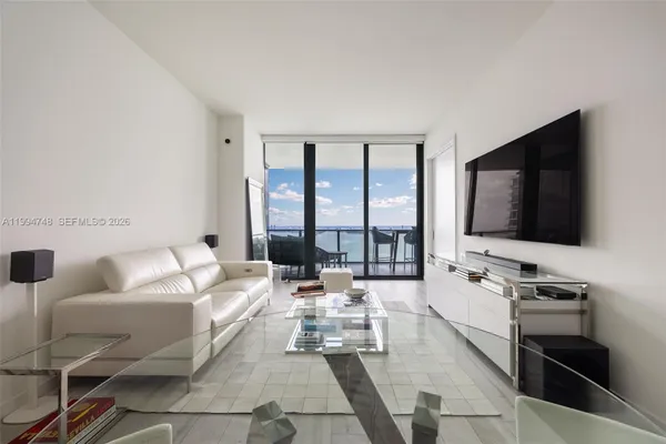 $7,000 | 480 Northeast 31st Street, Unit 4404, Miami, FL 33137