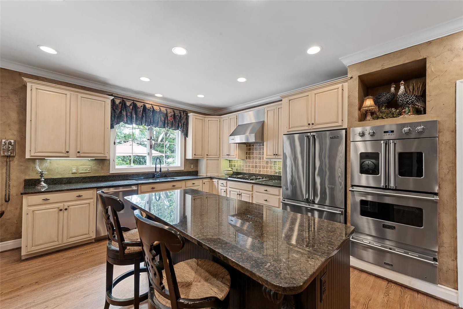 2024 Hunters Field Road St. Louis, MO 63122 - Photo 14 of 40 Gallery Image 14