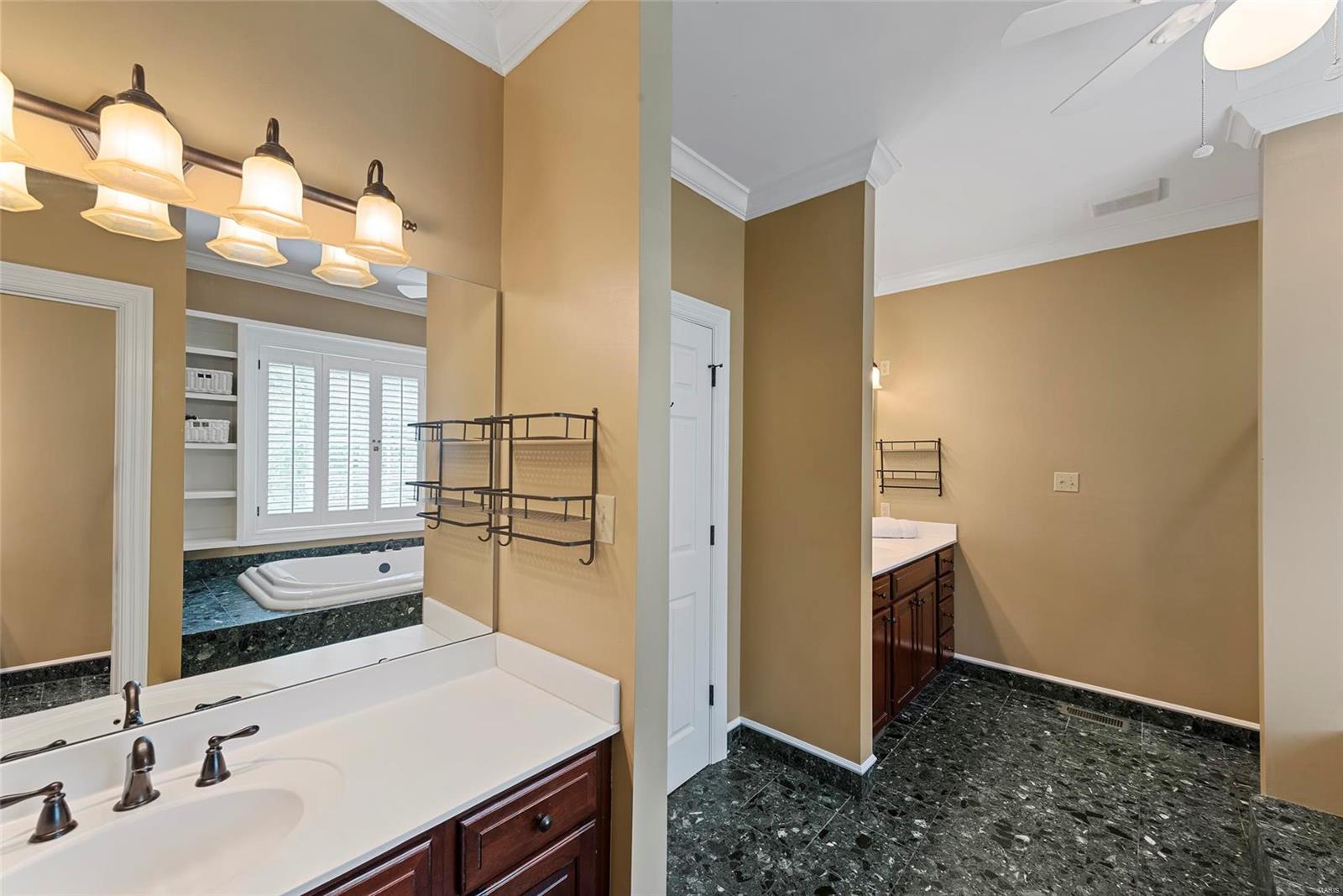 2024 Hunters Field Road St. Louis, MO 63122 - Photo 22 of 40 Gallery Image 22