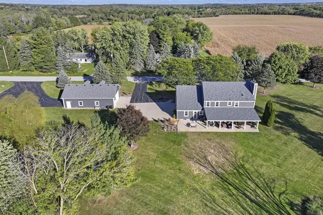 $835,000 | N8747 Hillburn Mill Road, East Troy, WI 53120