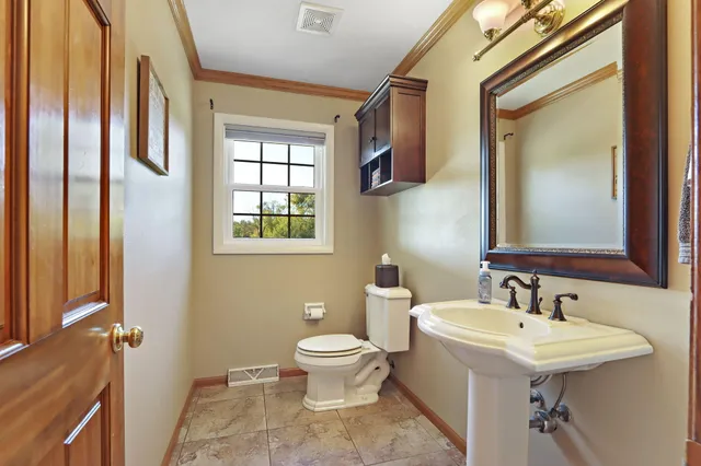 $835,000 | N8747 Hillburn Mill Road, East Troy, WI 53120