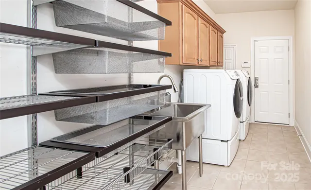 $675,000 | 7900 Honey Fig Road, Charlotte, NC 28277