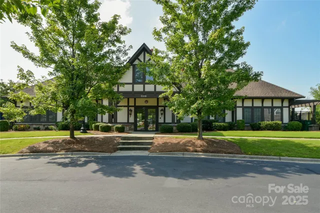 $675,000 | 7900 Honey Fig Road, Charlotte, NC 28277