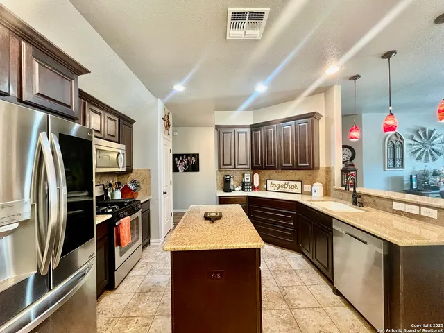 $530,000 | 13030 Grove Ledge, San Antonio, TX 78253