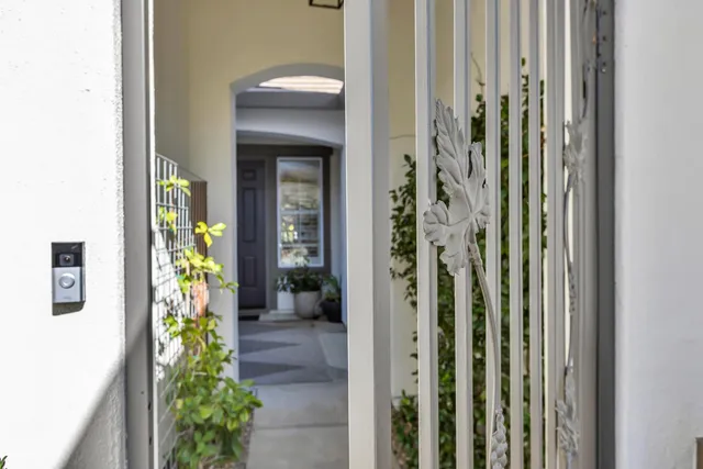 $849,000 | 3832 Gibbons Parkway, Carmichael, CA 95608