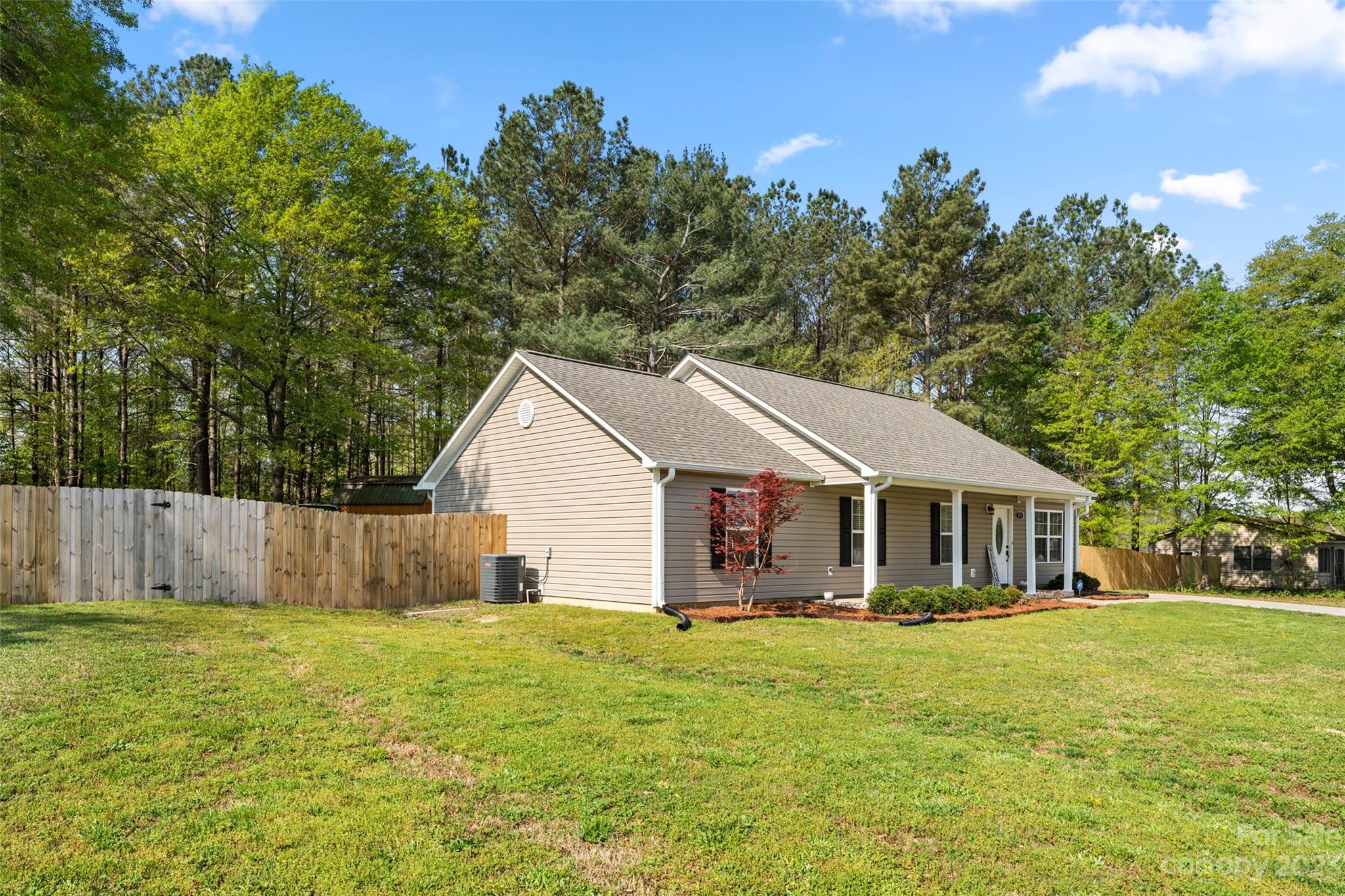 573 Tram Road Lancaster, SC 29720 - Photo 3 of 27 Gallery Image 3
