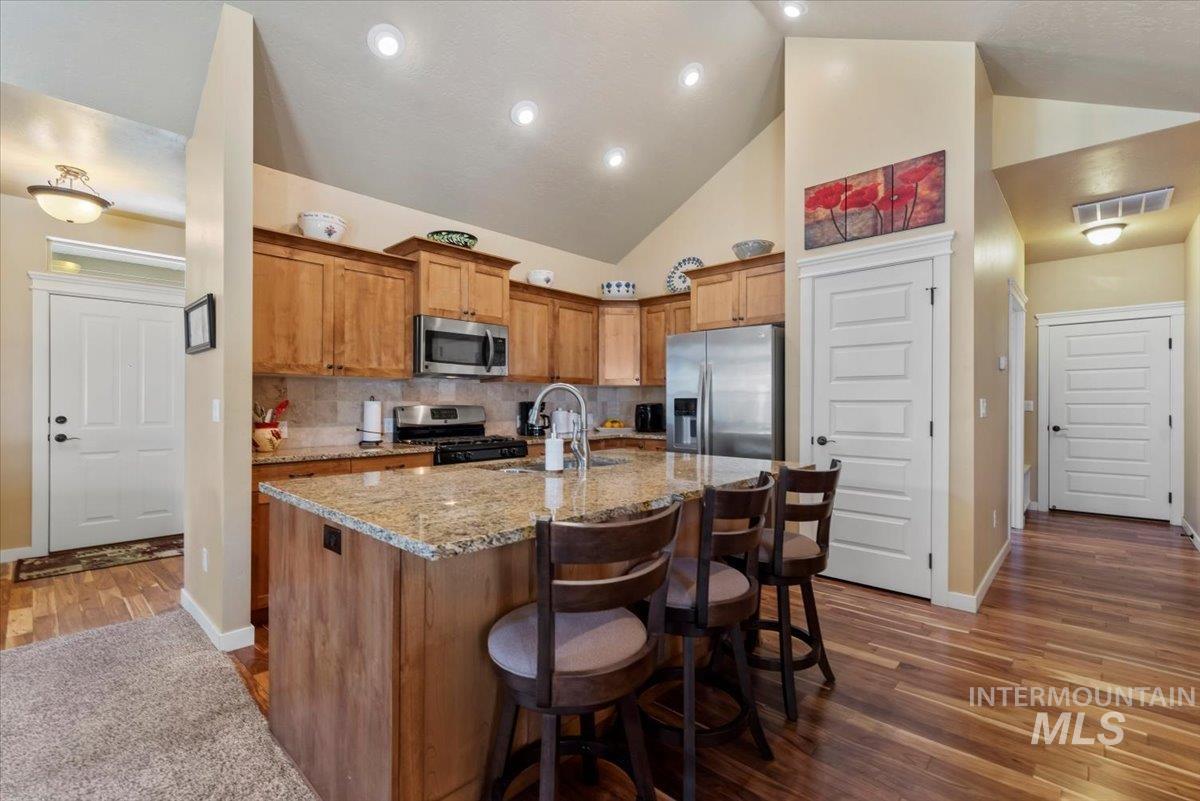 2970 North Cloverdale Road Boise, ID 83713 - Photo 8 of 31