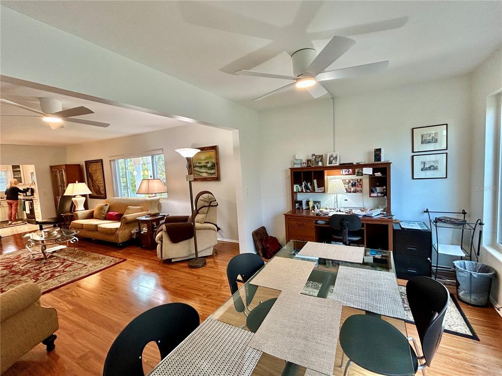 2436 Rhodesian Drive, Unit 42 Clearwater, FL 33763 - Photo 17 of 51