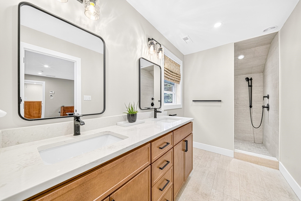 2 Sequoia Street Billerica, MA 01821 - Photo 31 of 42 Gallery Image 31