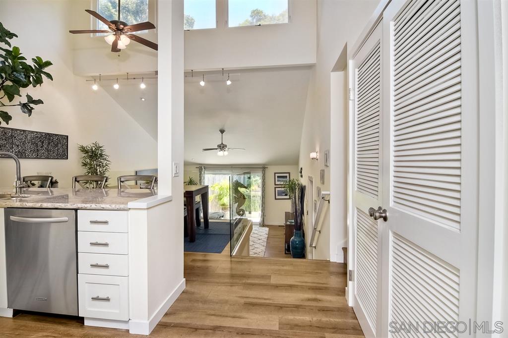 1727 Kennington Road Encinitas, CA 92024 - Photo 8 of 17