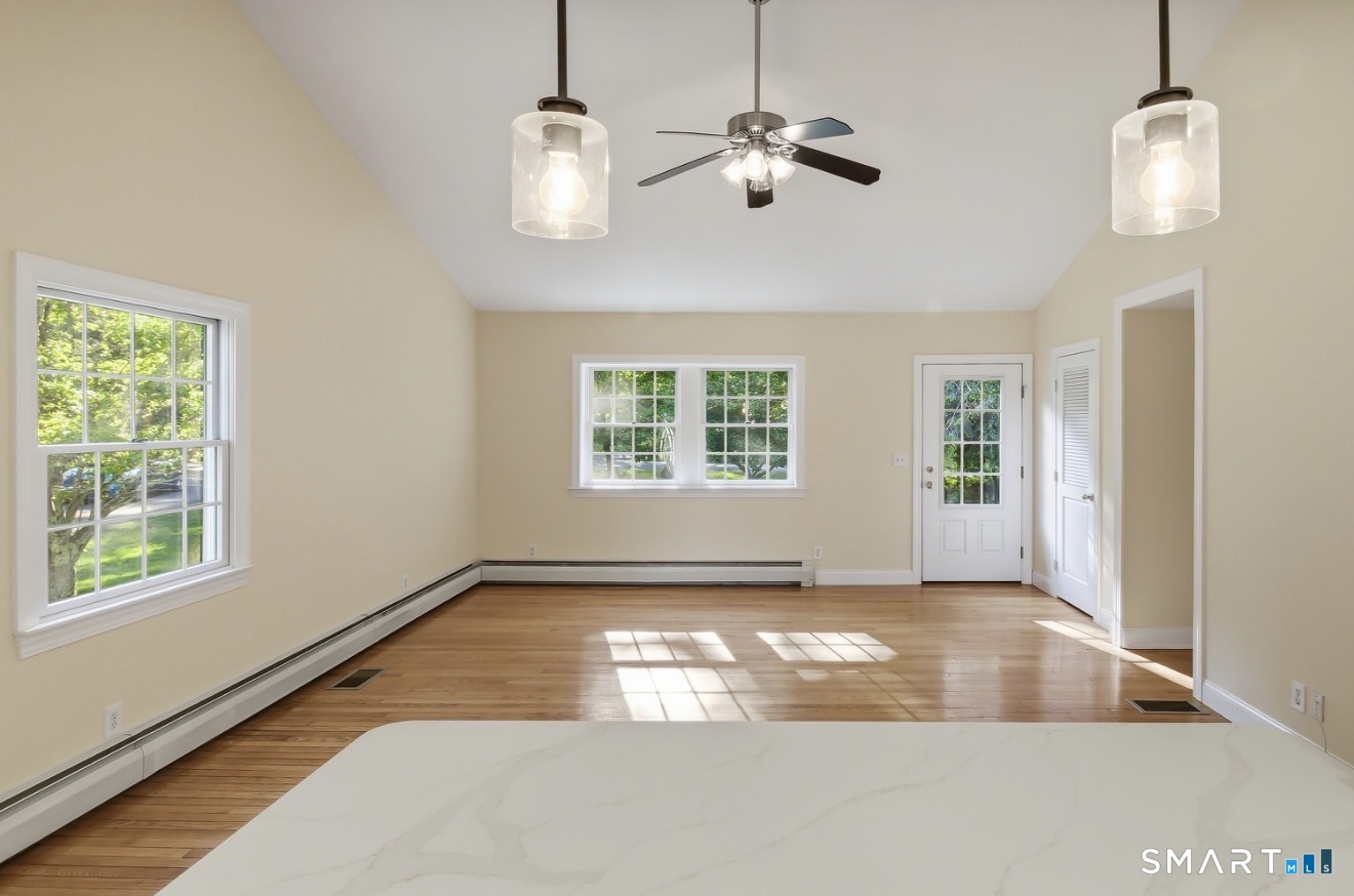1511 Little Meadow Road Guilford, CT 06437 - Photo 11 of 40