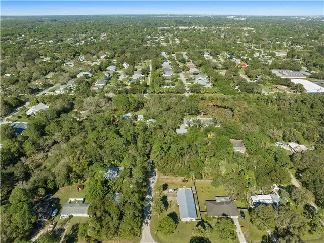 $79,000 | 564 30th Avenue Southwest, Vero Beach, FL 32968