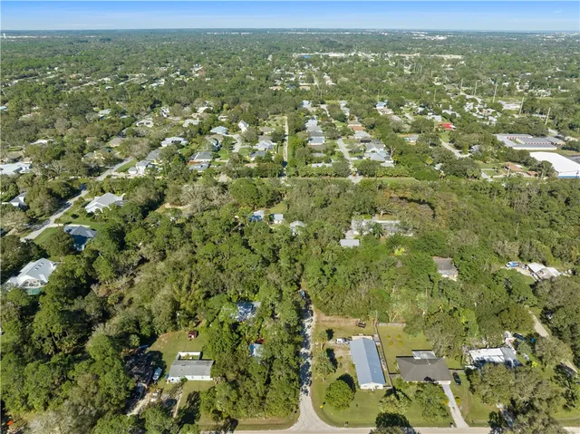 $79,000 | 564 30th Avenue Southwest, Vero Beach, FL 32968