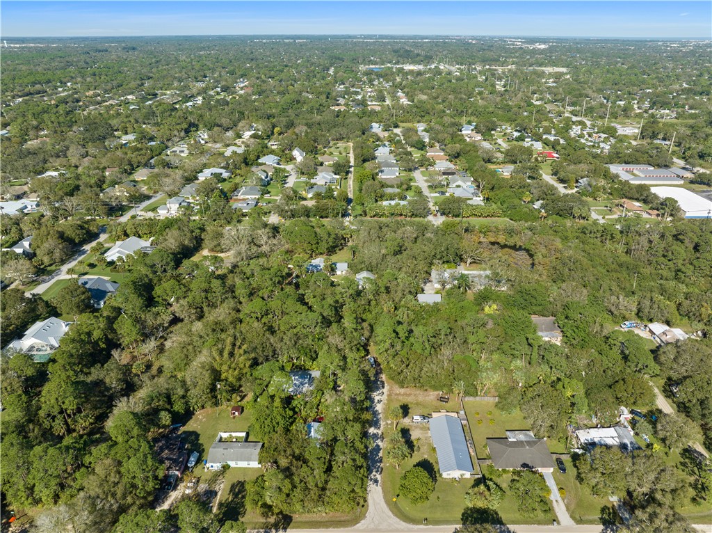 564 30th Avenue Southwest Vero Beach, FL 32968 - Photo 7 of 11