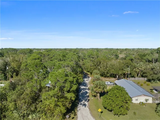 $79,000 | 564 30th Avenue Southwest, Vero Beach, FL 32968