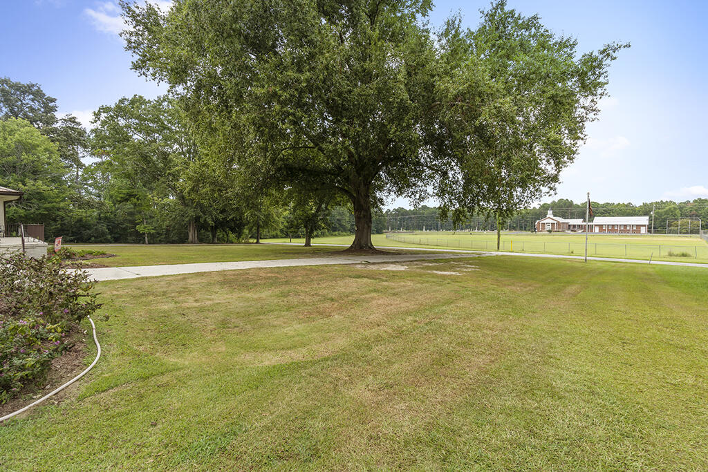 111 Vernon Smith Road Hodges, SC 29653 - Photo 17 of 19 Gallery Image 17