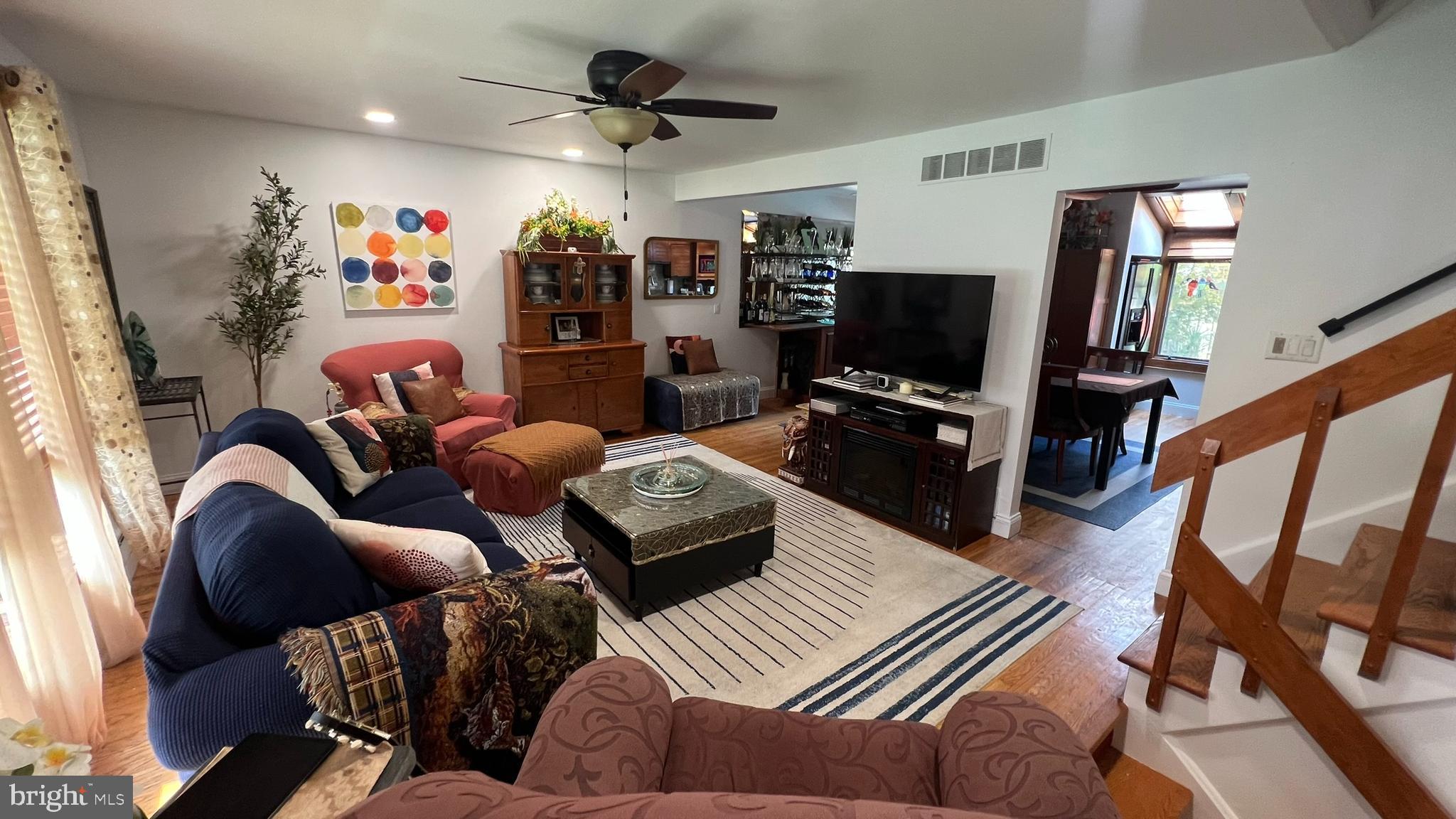 69 Saratoga Road Stratford, NJ 08084 - Photo 5 of 47 Gallery Image 5