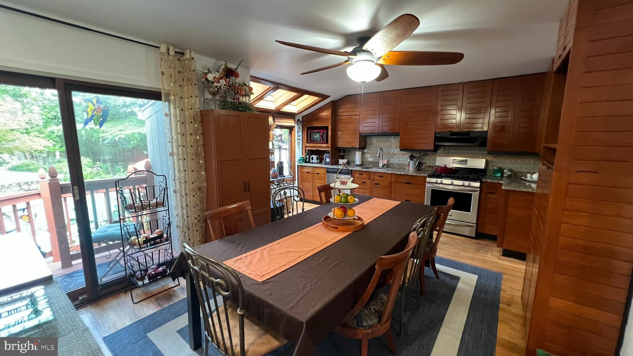 69 Saratoga Road Stratford, NJ 08084 - Photo 8 of 47 Gallery Image 8