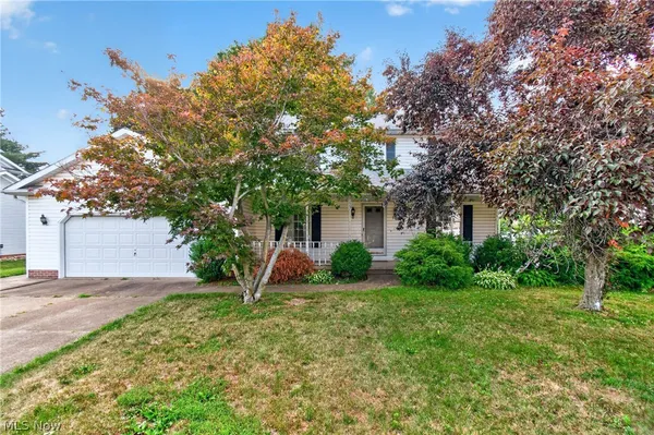 $274,900 | 1667 Cadbury Avenue Northwest, Massillon, OH 44646