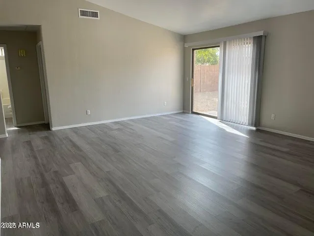 $1,985 | 2602 South 80th Avenue, Phoenix, AZ 85043