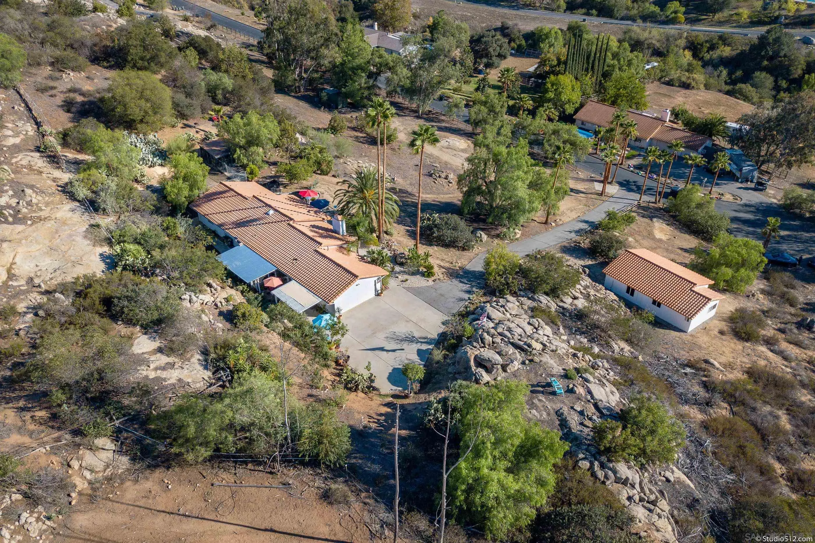 18520 Los Hermanos Ranch Road Valley Center, CA 92082 - Photo 31 of 40 Gallery Image 31