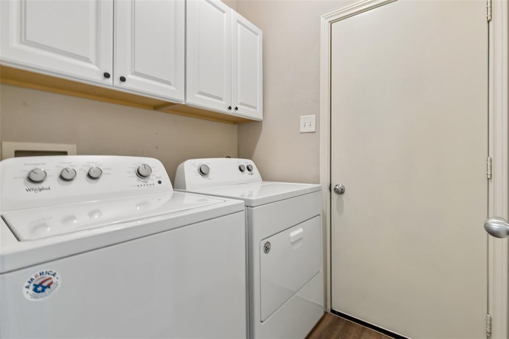 5709 Highgate Lane Rowlett, TX 75088 - Photo 11 of 27 Gallery Image 11