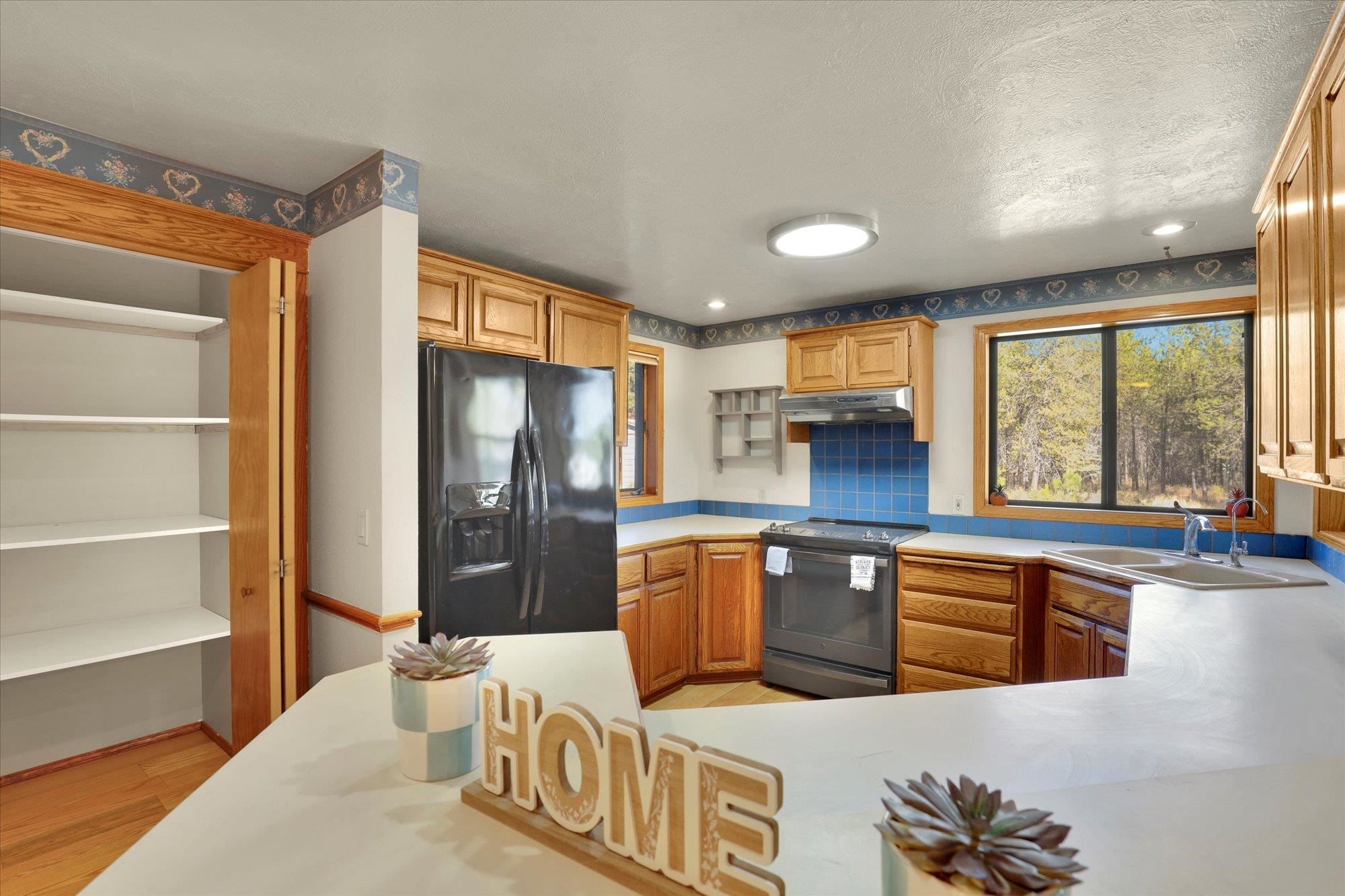 4221 East Bailey Road Chattaroy, WA 99003 - Photo 12 of 49