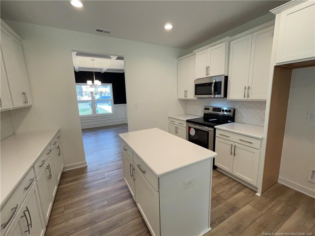 6813 Running Fox Road Hope Mills, NC 28348 - Photo 8 of 28 Photo 8