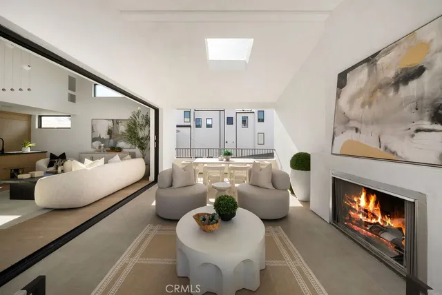 $2,850,000 | 512 1/2 Marigold Avenue, Corona del Mar, CA 92625