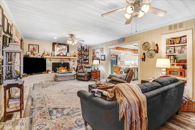 $349,000 | 200 Barnes Street, Fremont, NC 27830