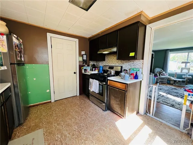 $270,000 | 125 Brookside Drive, Unit 127, West Seneca, NY 14220