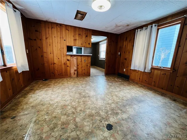 $270,000 | 125 Brookside Drive, Unit 127, West Seneca, NY 14220