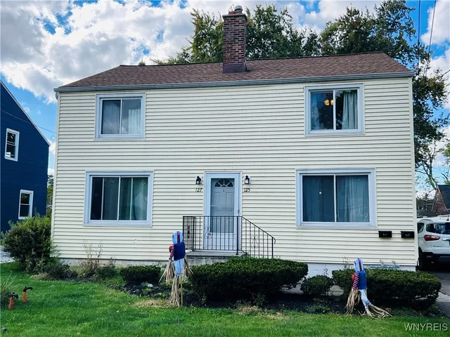 $270,000 | 125 Brookside Drive, Unit 127, West Seneca, NY 14220