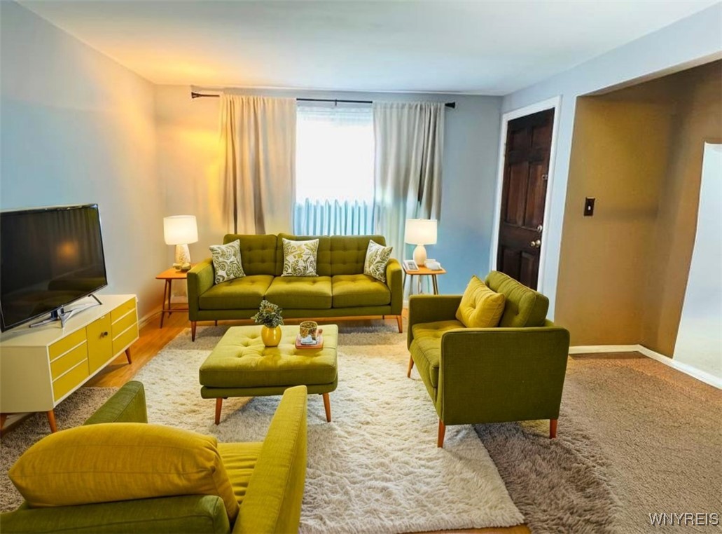 125 Brookside Drive, Unit 127 West Seneca, NY 14220 - Photo 7 of 28 Photo has been Virtually Staged