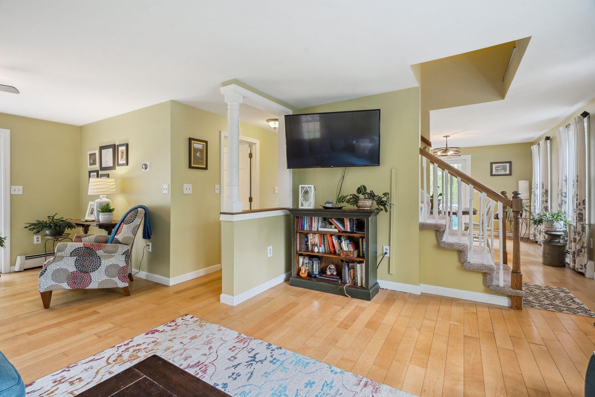 30 Fox Ridge Road Epping, NH 03042 - Photo 18 of 43