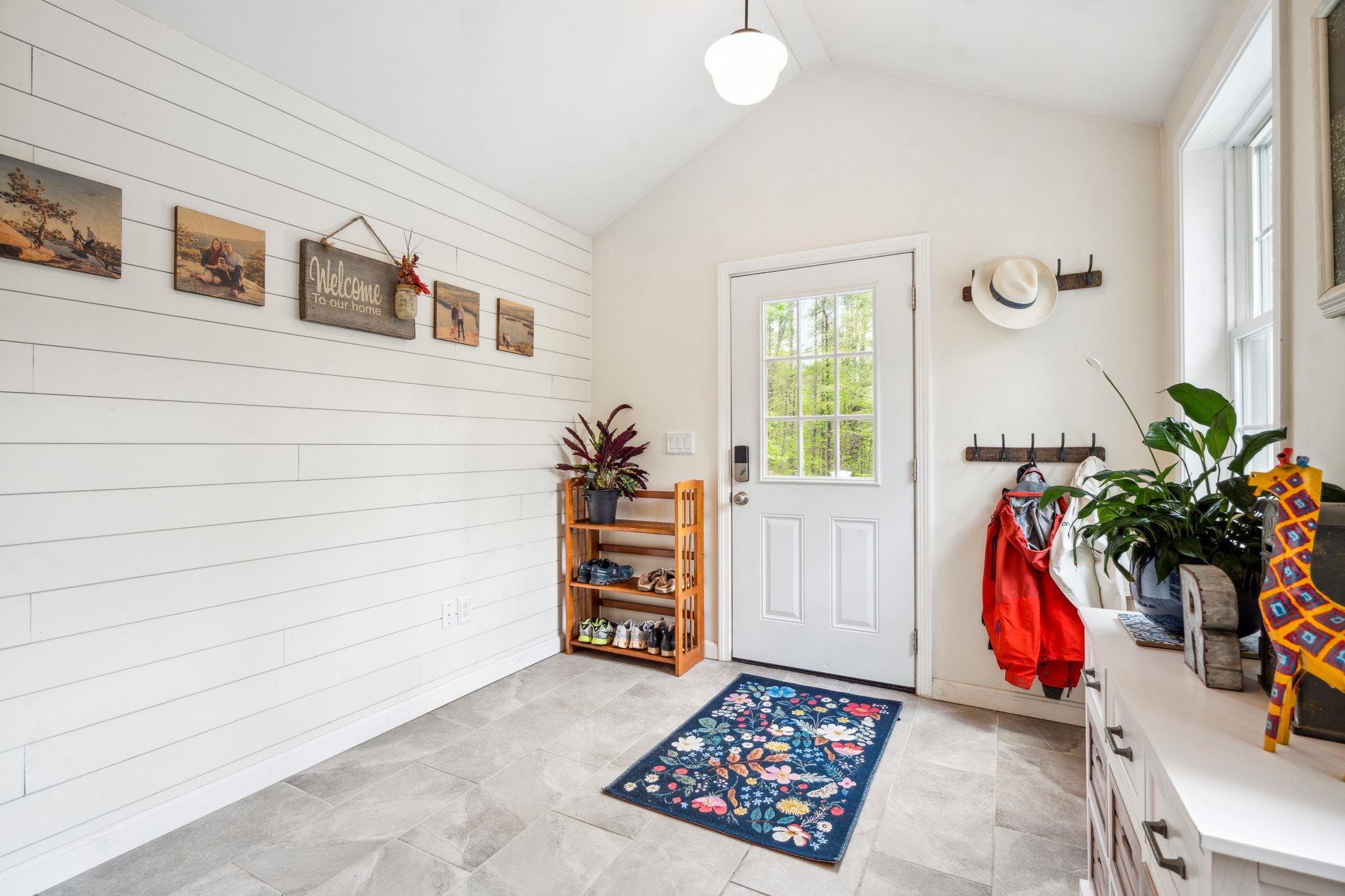 30 Fox Ridge Road Epping, NH 03042 - Photo 2 of 43