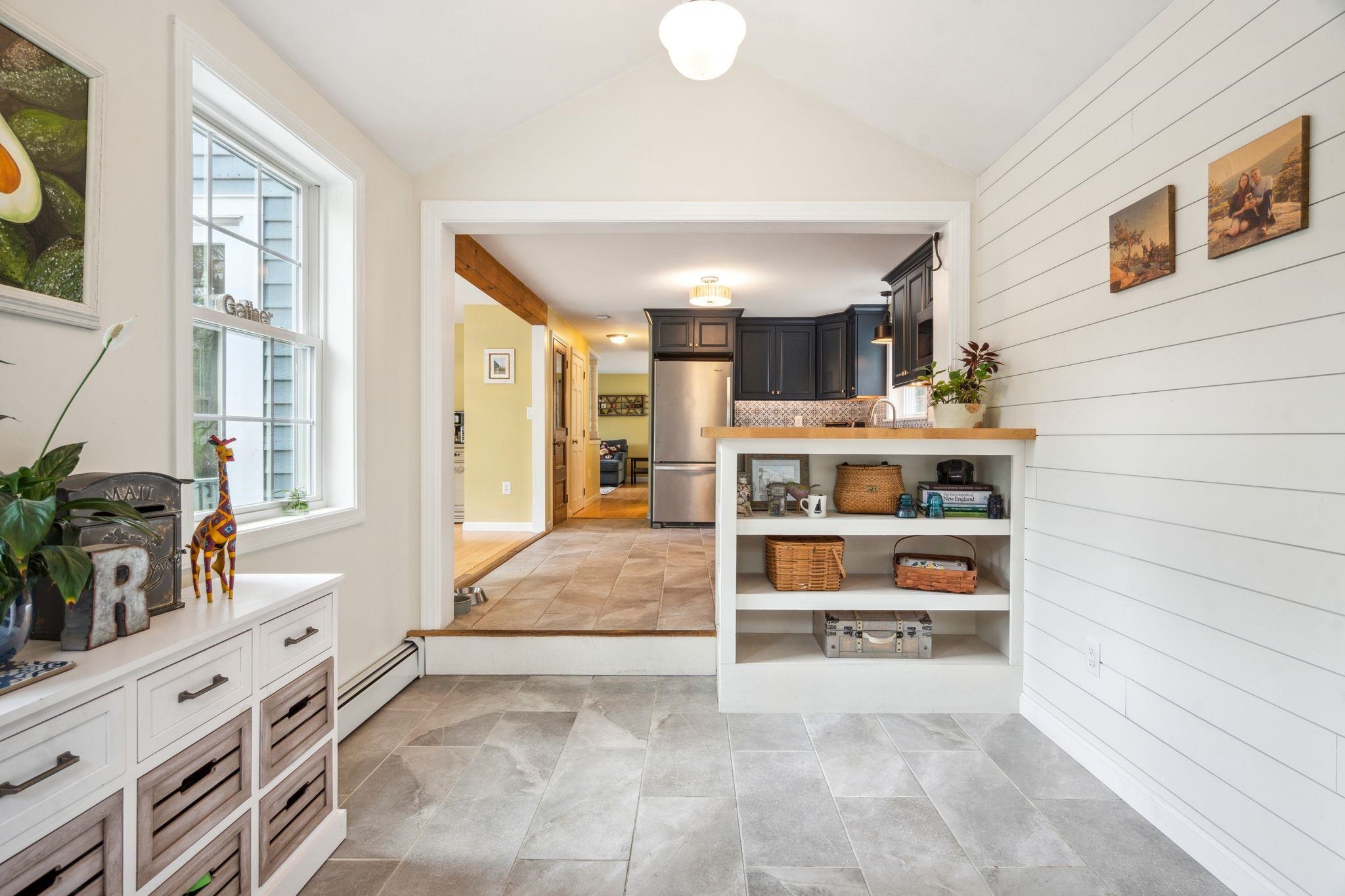 30 Fox Ridge Road Epping, NH 03042 - Photo 3 of 43