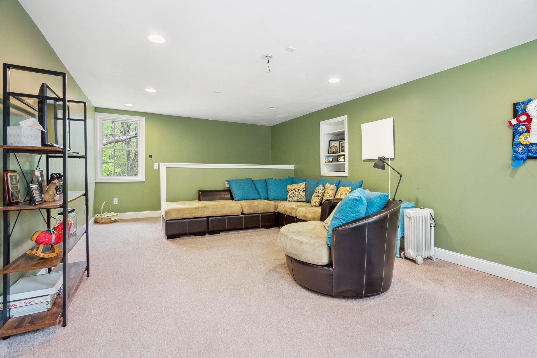 30 Fox Ridge Road Epping, NH 03042 - Photo 34 of 43