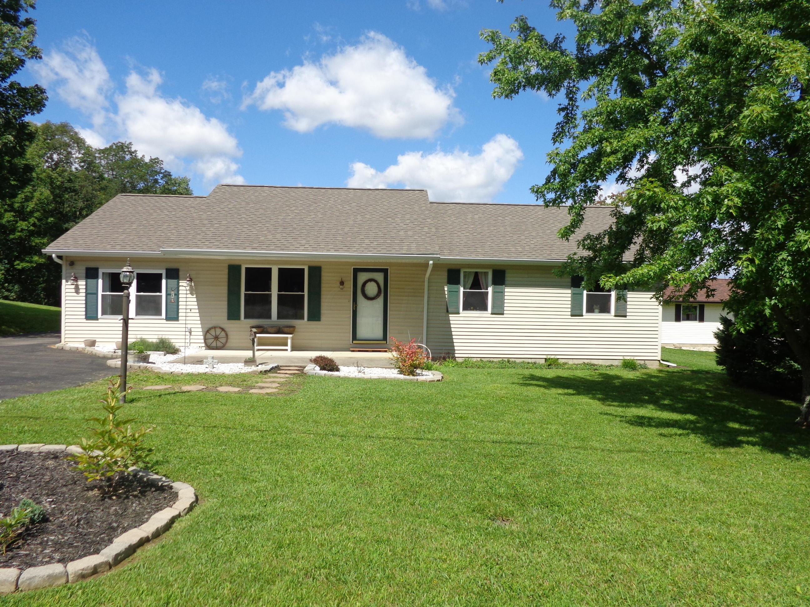 4161 Maple Grove Road Chillicothe, OH 45601 - Photo 3 of 21 Gallery Image 3