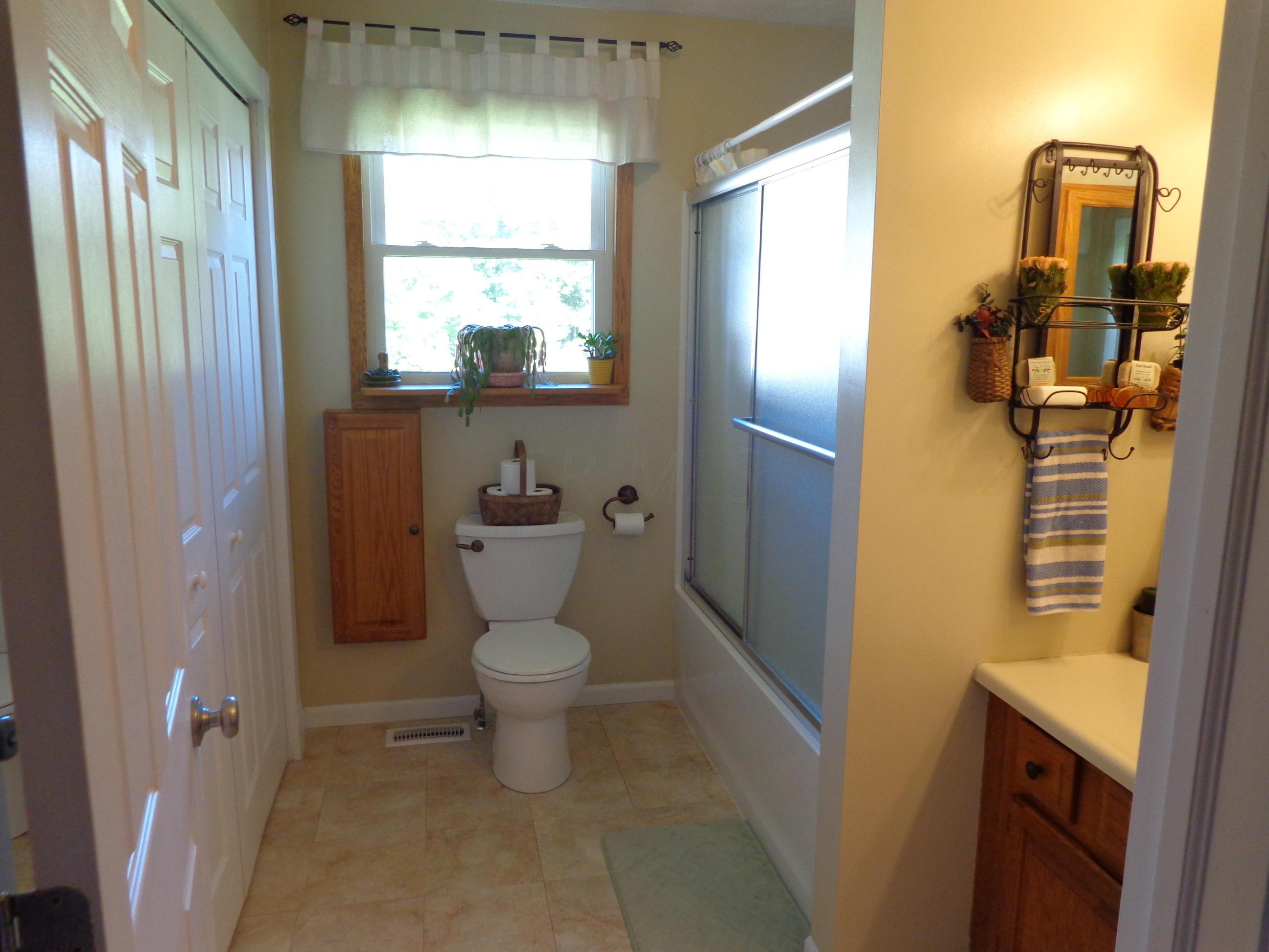 4161 Maple Grove Road Chillicothe, OH 45601 - Photo 10 of 21 Gallery Image 10