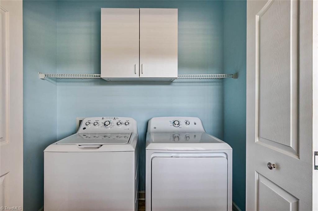 2813 Horseshoe Bend Road Randleman, NC 27317 - Photo 20 of 24 Laundry room, washer & dryer remain