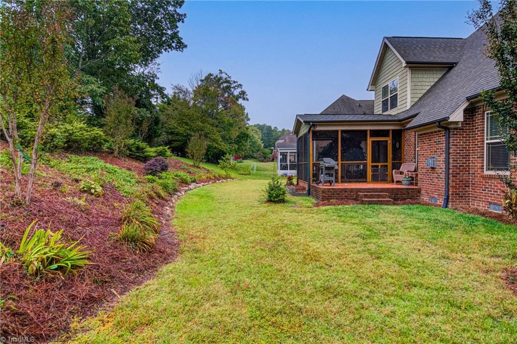 6656 Ridge Run Court Clemmons, NC 27012 - Photo 31 of 37 Gallery Image 31
