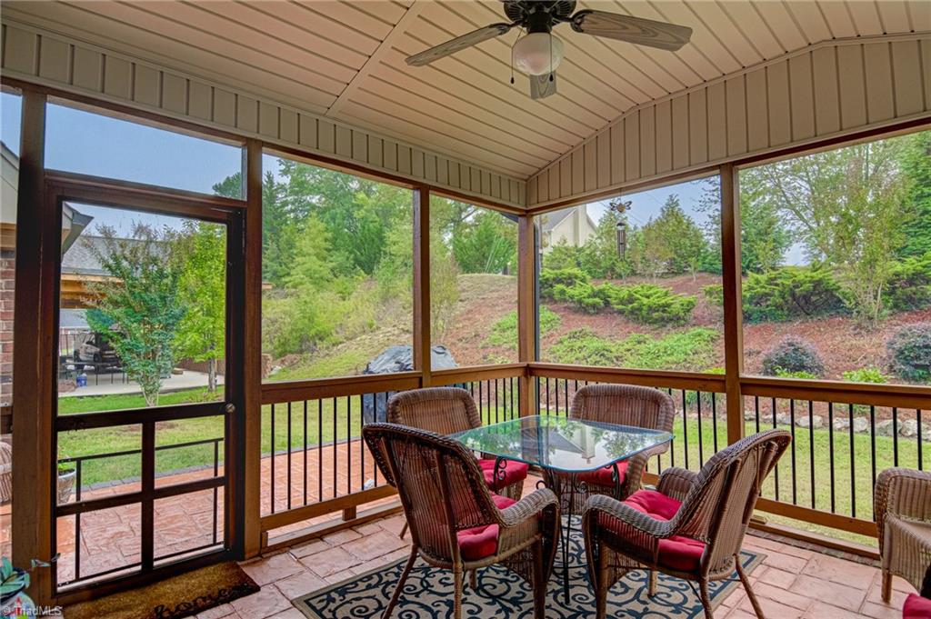 6656 Ridge Run Court Clemmons, NC 27012 - Photo 9 of 37 Gallery Image 9