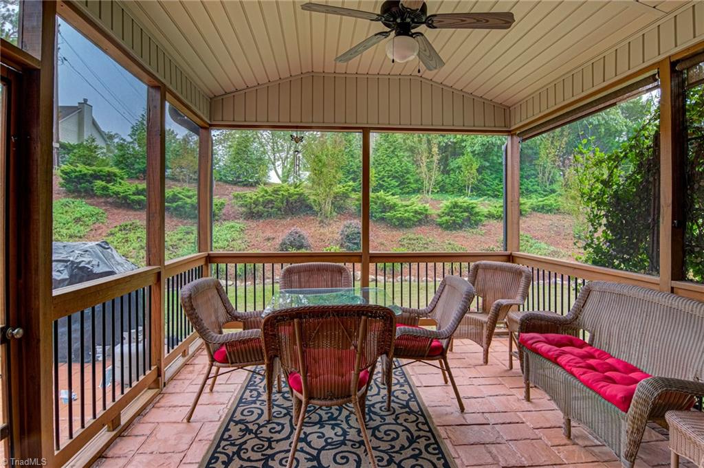 6656 Ridge Run Court Clemmons, NC 27012 - Photo 10 of 37 Gallery Image 10