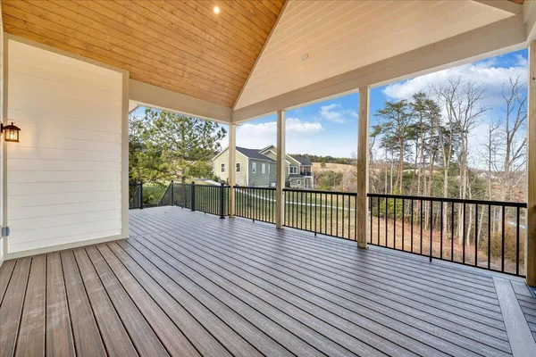 $1,799,000 | 639 Compass Cove Circle, Moneta, VA 24121