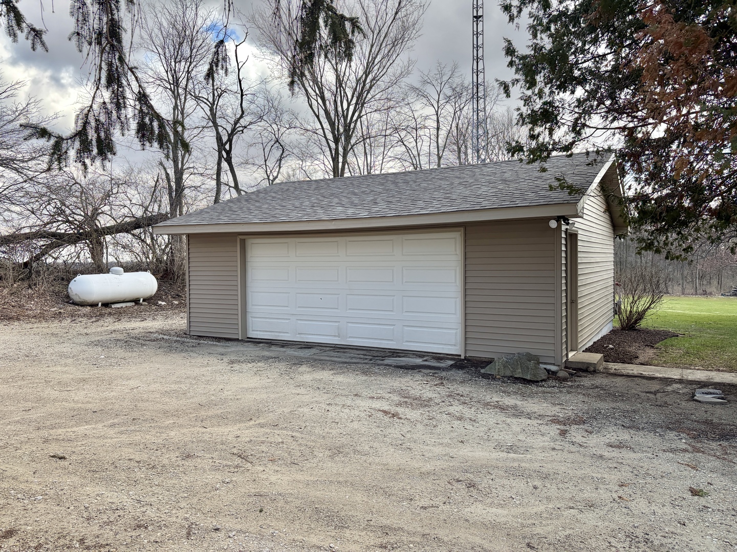 19203 Collins Road Marengo, IL 60152 - Photo 24 of 30