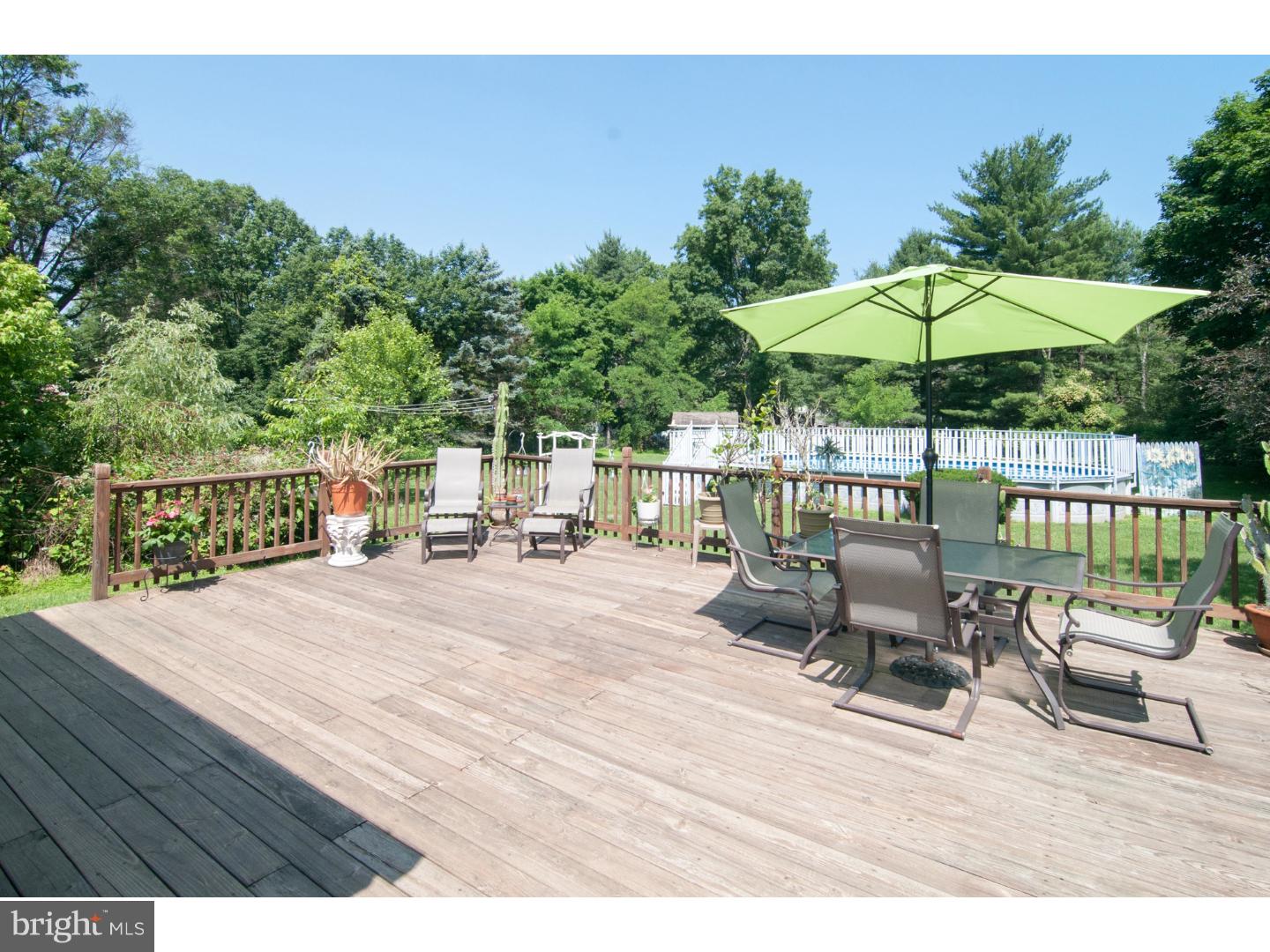 314 Edison Furlong Road Doylestown, PA 18901 - Photo 15 of 20 Deck