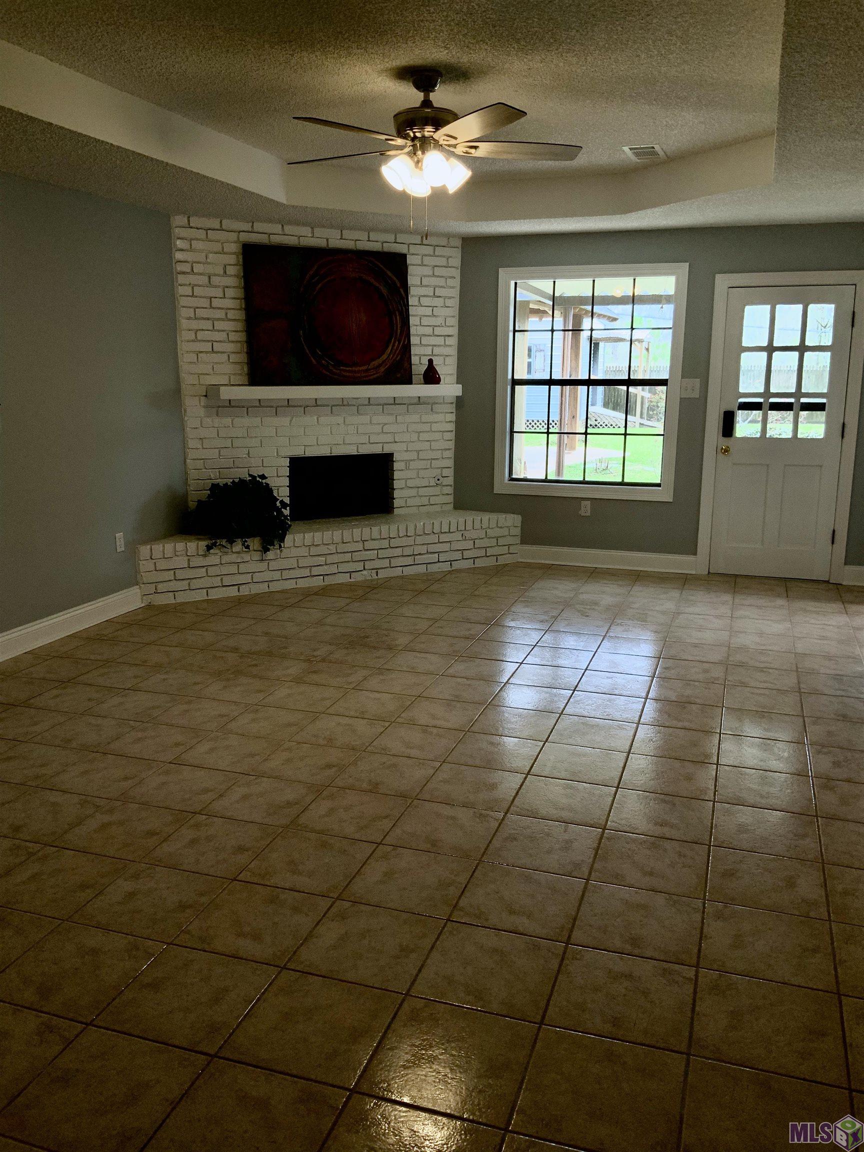 10052 Mint Drive Baton Rouge, LA 70809 - Photo 6 of 14