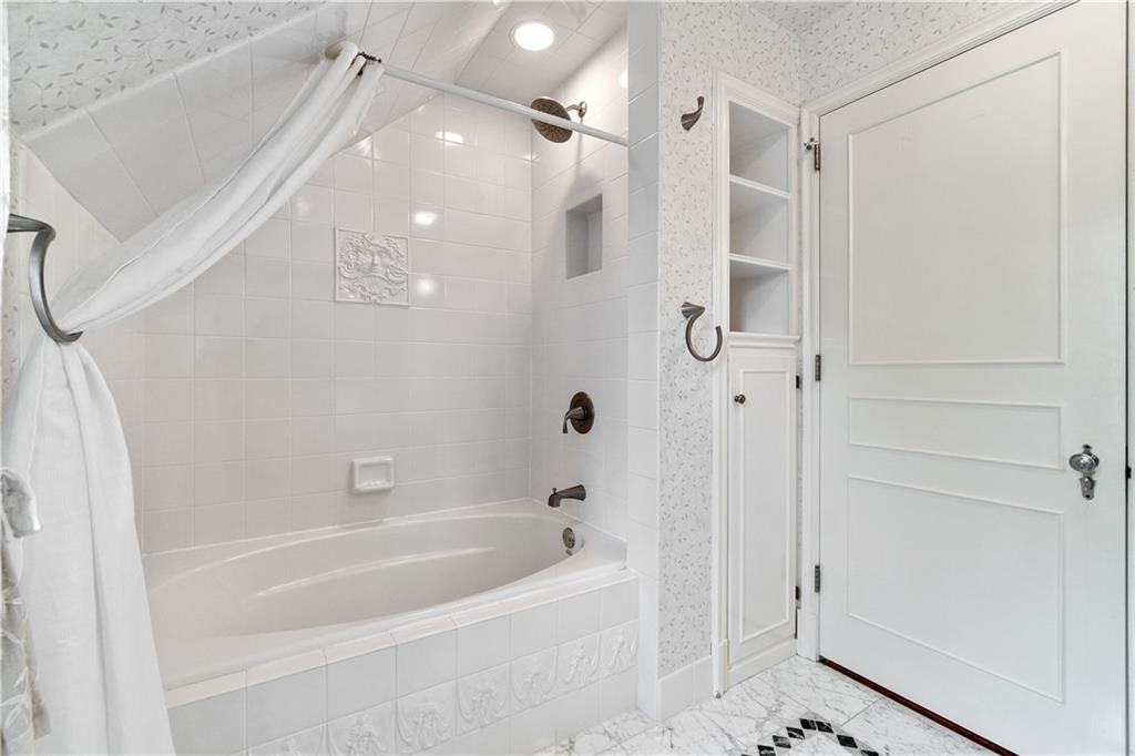 837 Larchmont Road Pittsburgh, PA 15243 - Photo 29 of 37 Gallery Image 29